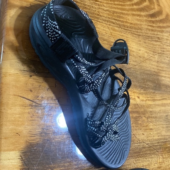 Black Chaco ZX Classic Sandals. Women’s Size 7 - Picture 3 of 4